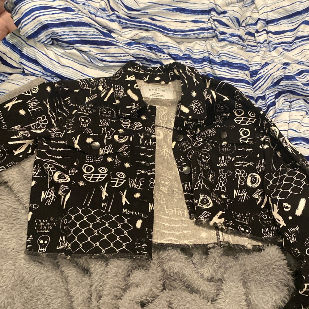 Alternative crop jacket